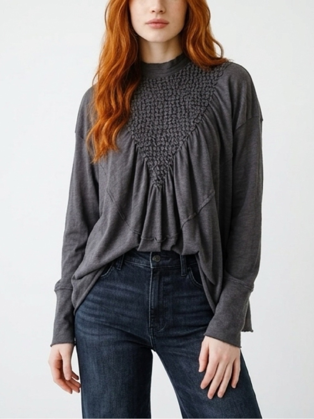 Smocked Yoke Long-Sleeve Pullover Sweatshirt Charcoal FREE PEOPLE NEW ROMANTICS - Picture 11 of 13